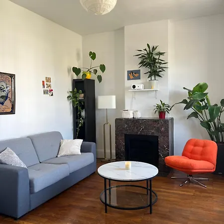 Spacieux T3 80m2 Plein Centre Presque Ile !